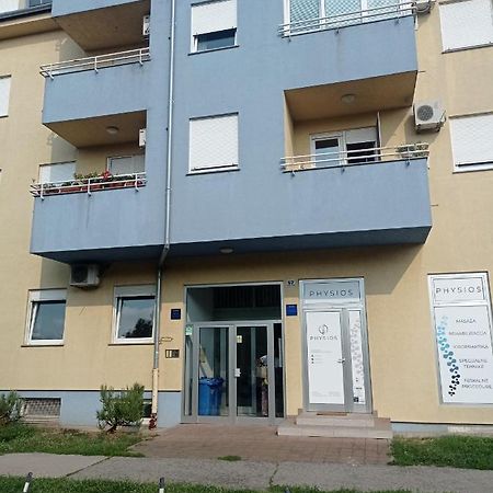 Donata Apartment Osijek Exterior photo